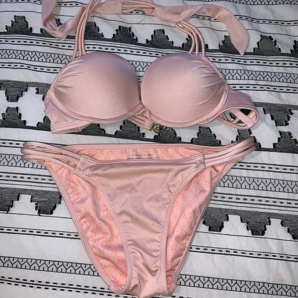 Victoria Secret bikini